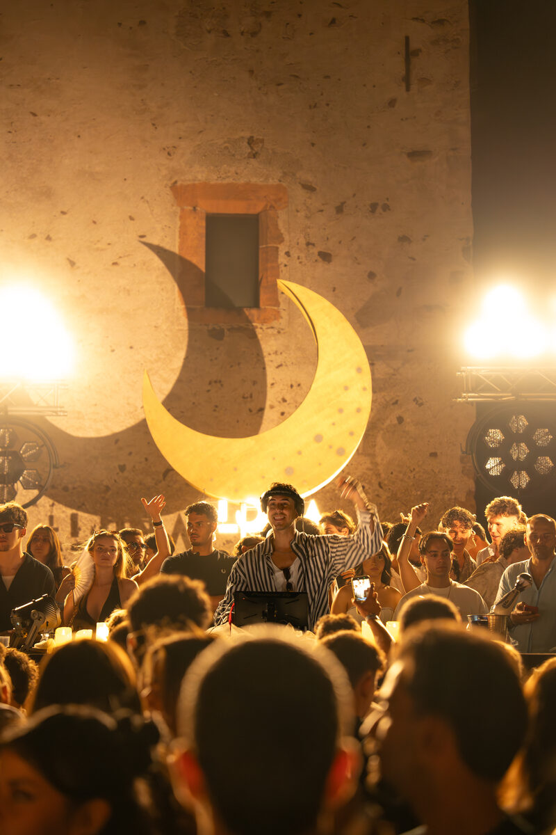 SISTEK press and live photo 3